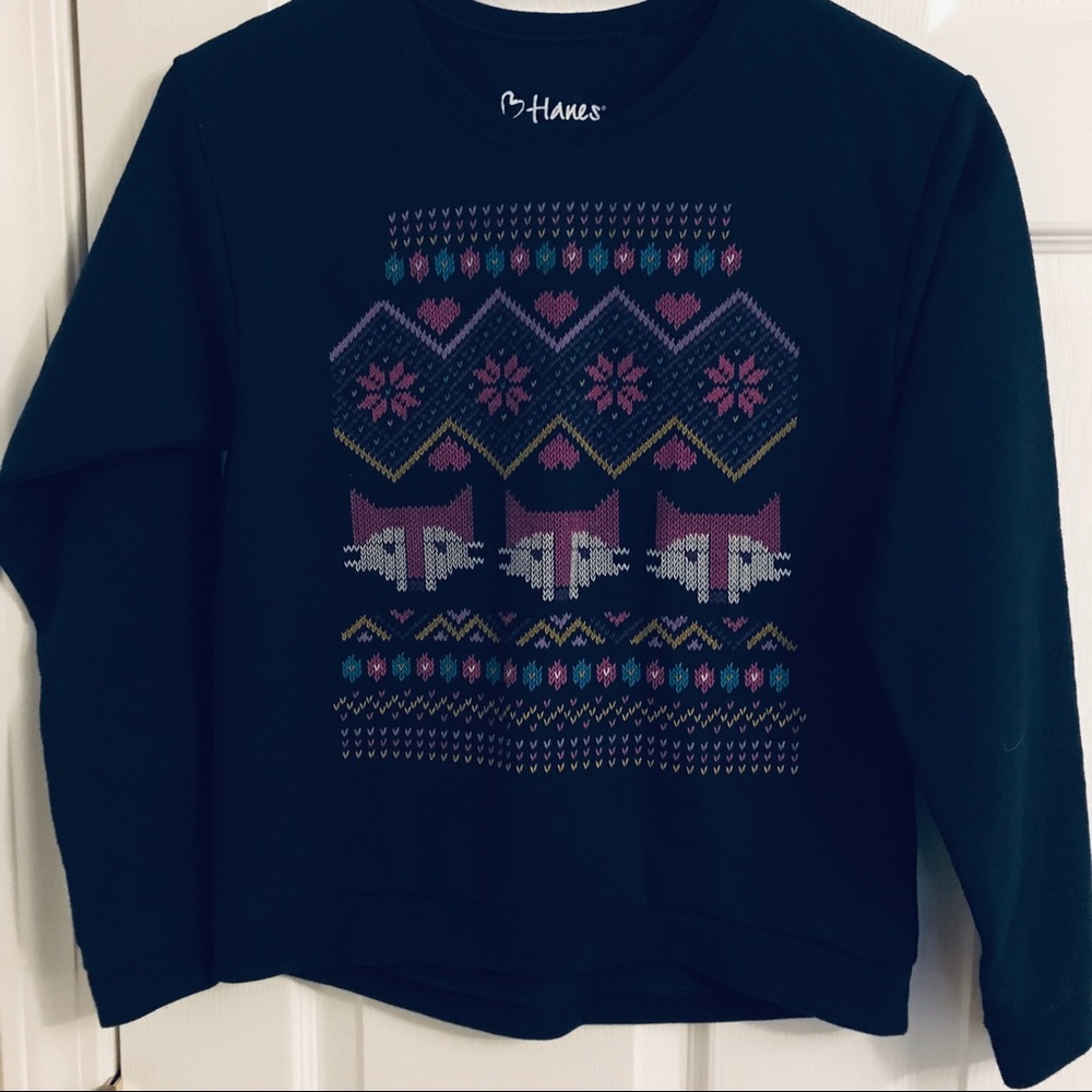 💕Buy one get one 1/2 off. Girls sweatshirt. Sz. XL